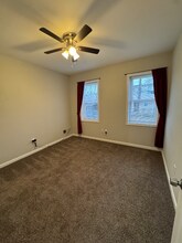 200 N Rose St in Baltimore, MD - Foto de edificio - Building Photo