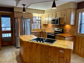 3501 Devils Gulch Rd in Estes Park, CO - Building Photo - Building Photo