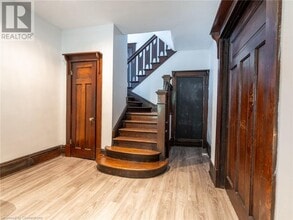 48 Burris St in Hamilton, ON - Building Photo - Building Photo