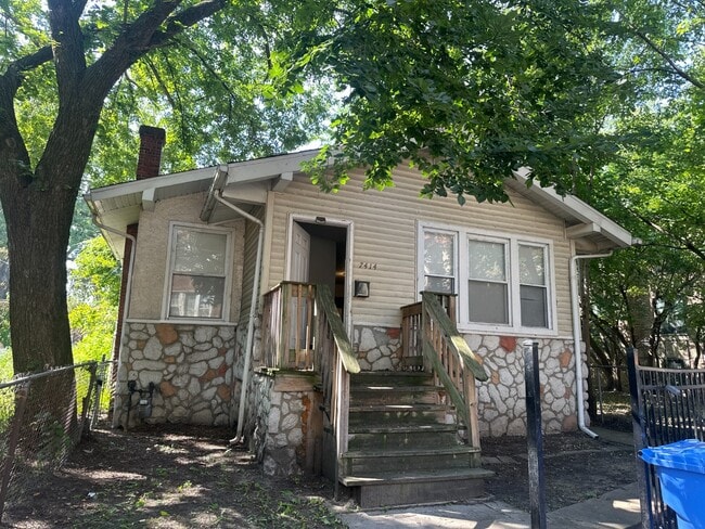 property at 7414 S Colfax Ave
