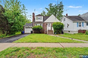 203 Brinkerhoff St in Ridgefield Park, NJ - Building Photo