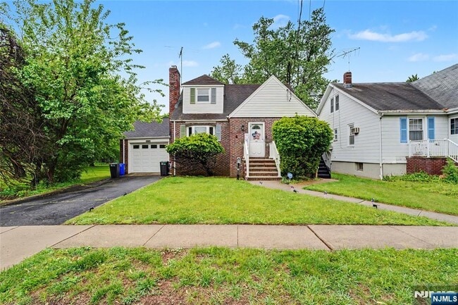 property at 203 Brinkerhoff St