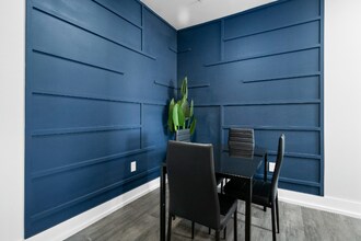 927 S Howard Ave in Tampa, FL - Building Photo - Building Photo