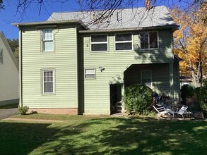 18 Rockland St in Wethersfield, CT - Building Photo - Building Photo