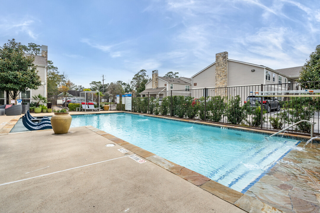 Reserve at Garden Oaks in Houston, TX - Building Photo