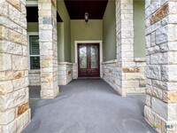 1150 Fairway Dr in Canyon Lake, TX - Foto de edificio - Building Photo