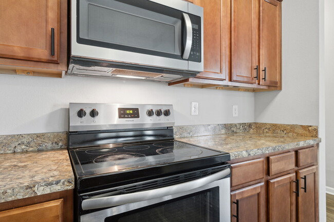 418 Ashby Landing Way in St. Augustine, FL - Foto de edificio - Building Photo