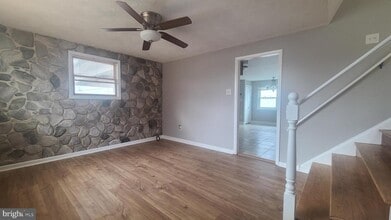 17 Miami Rd in Norristown, PA - Building Photo - Building Photo