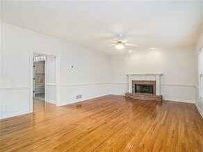 1245 Denmark Dr SW in Lilburn, GA - Building Photo - Building Photo