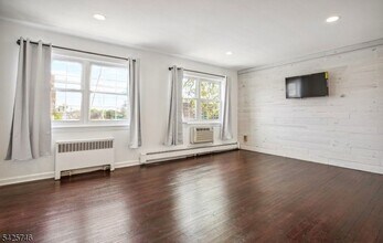 604 Chestnut St in Union, NJ - Building Photo - Building Photo