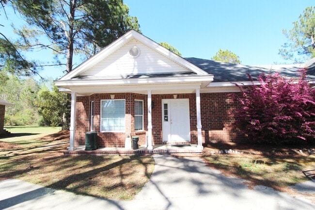 1119A Southbend Dr in Statesboro, GA - Building Photo - Building Photo