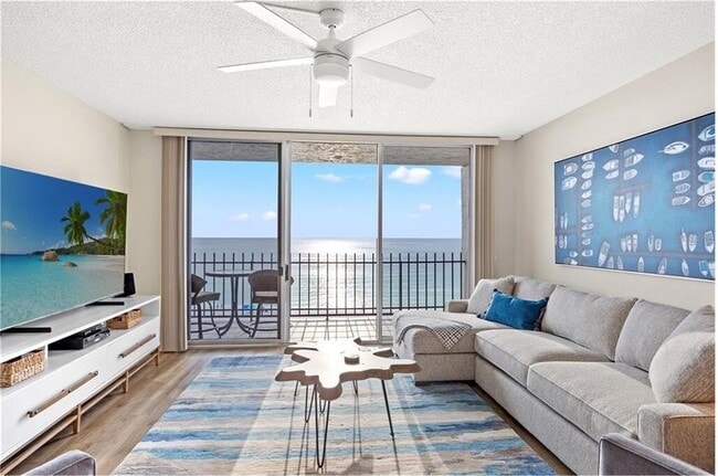 1212 Benjamin Franklin Dr in Sarasota, FL - Building Photo - Building Photo
