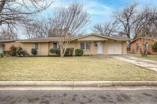 3635 Rogene St in North Richland Hills, TX - Building Photo