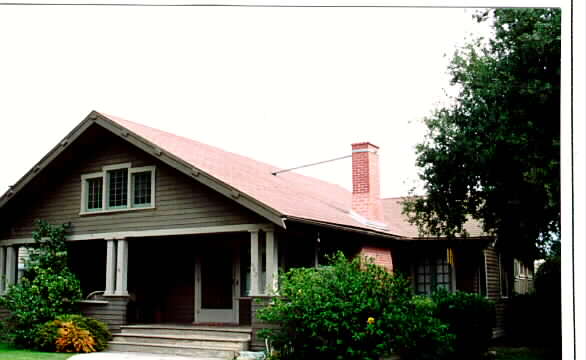 602 E Santa Paula St in Santa Paula, CA - Building Photo - Building Photo