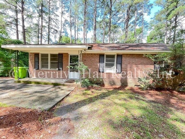 property at 141 Westbridge Rd