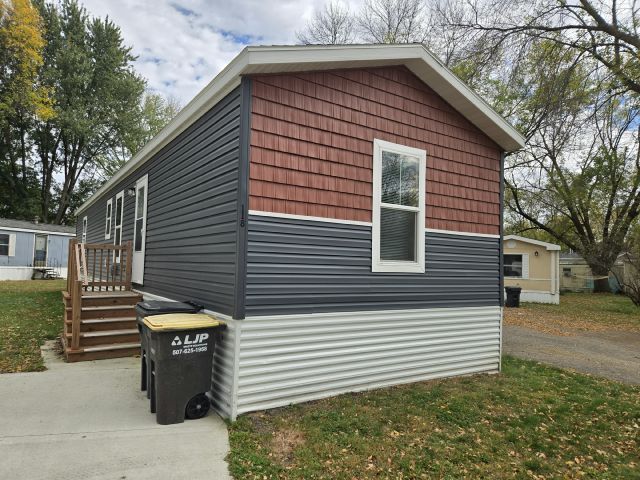 118 Lynn Ln in Mankato, MN - Building Photo