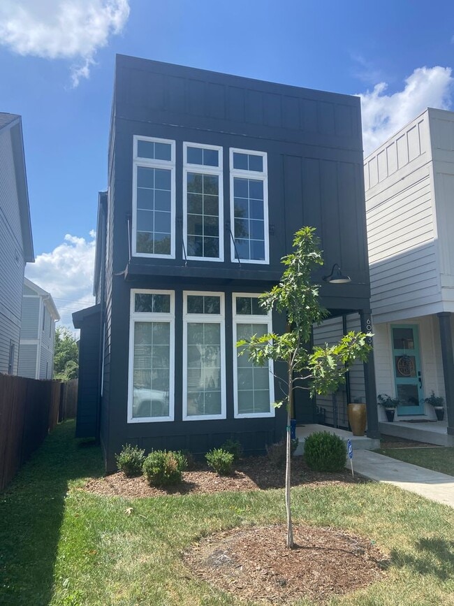 property at 6003 Pennsylvania Ave