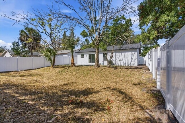 5720 79th Ave in Pinellas Park, FL - Building Photo - Building Photo