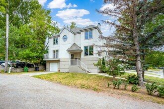1633 16 Av SW in Calgary, AB - Building Photo - Building Photo