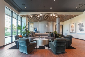 Alba in Santa Clara, CA - Foto de edificio - Interior Photo