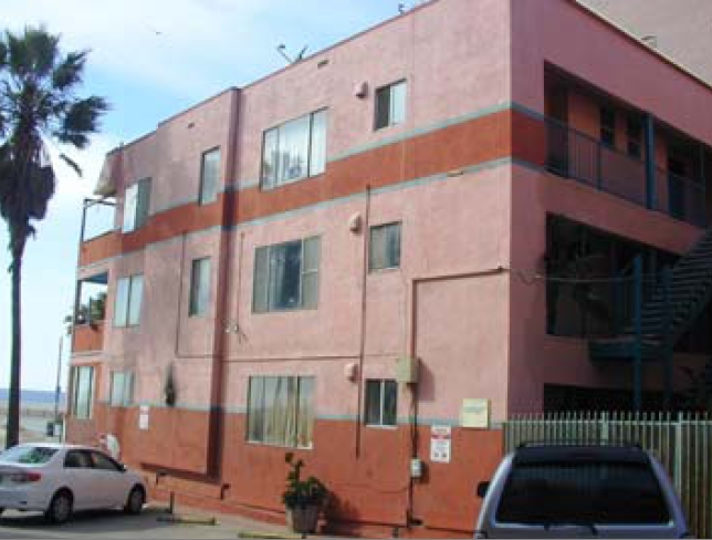 407 Ocean Front Walk in Venice, CA - Foto de edificio - Building Photo