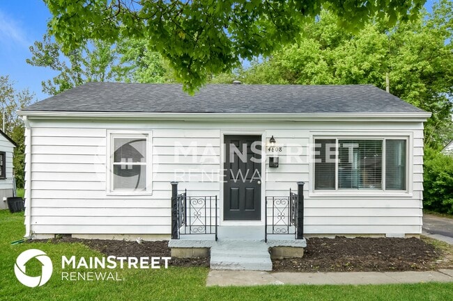 property at 4608 N Hartman Dr