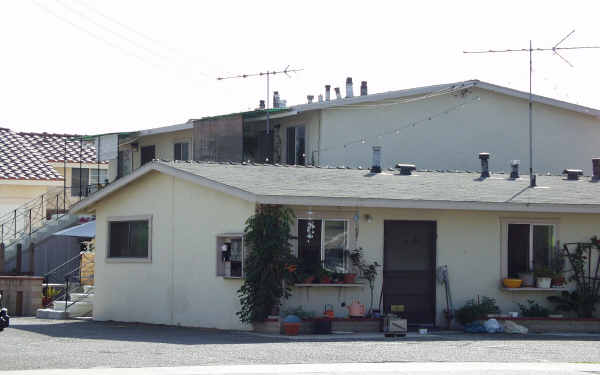 Fir Street Apartments in Brea, CA - Building Photo