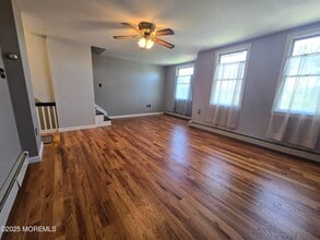 510 Belgrove Dr in Kearny, NJ - Building Photo - Building Photo