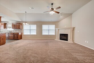 2528 Fawn Run Crossing in Norman, OK - Building Photo - Building Photo