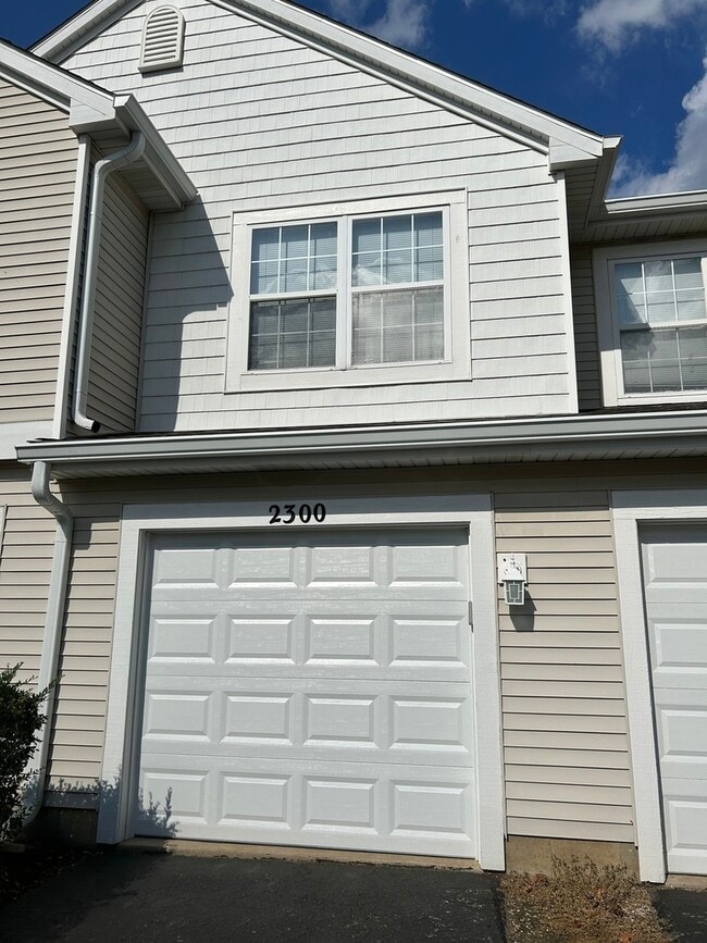 property at 2300 Woodside Dr