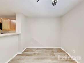 2910 Candleside Dr in San Antonio, TX - Building Photo - Building Photo