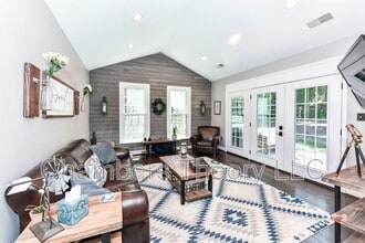 6412 Gristmill Square Trce in Centreville, VA - Building Photo - Building Photo