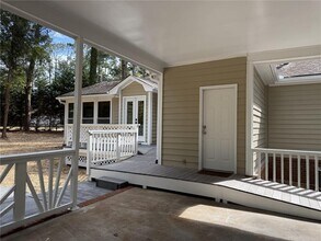 361 Buck Ct in Suwanee, GA - Building Photo - Building Photo