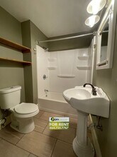 11 Lenox Ave in Greenville, SC - Building Photo - Building Photo