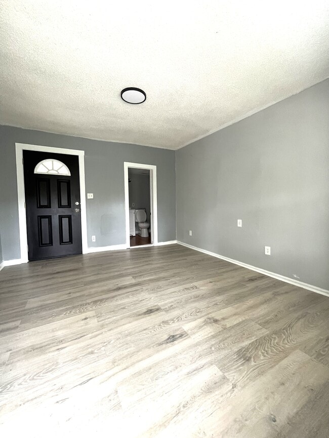 426 Dyer Ave in Brownsville, TN - Building Photo - Building Photo