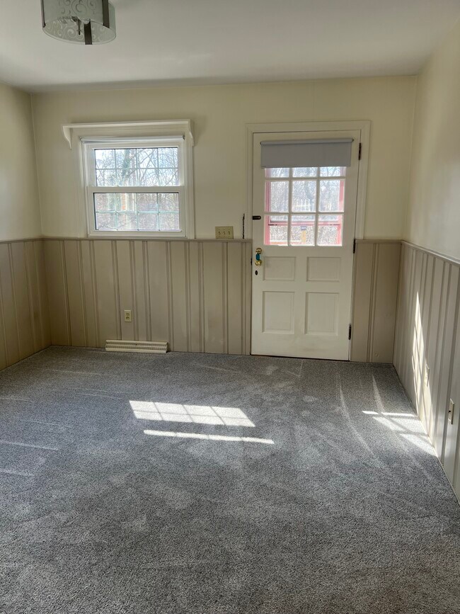 7889 Symphony Ln in Cincinnati, OH - Building Photo - Building Photo