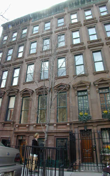 128 E 65th St in New York, NY - Foto de edificio