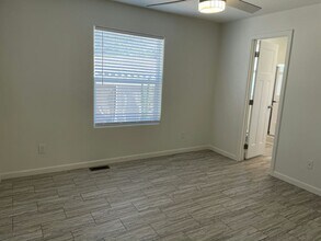 10701 N 99th Ave in Peoria, AZ - Building Photo - Building Photo