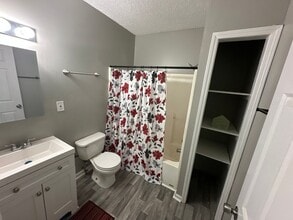 216 N King St in Gastonia, NC - Building Photo - Building Photo