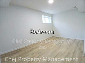 16515-16520 20 Ave SW in Edmonton, AB - Building Photo - Building Photo