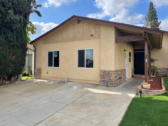 property at 10202 Mandalay Ct