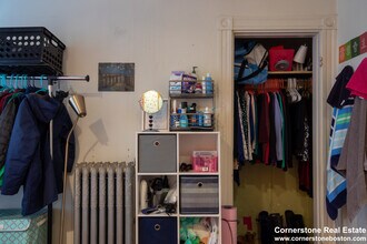 142 Calumet St, Unit 2 in Boston, MA - Building Photo - Building Photo
