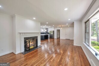 1332 Willis Mill Rd SW in Atlanta, GA - Foto de edificio - Building Photo