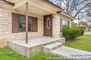 1307 11th St in Hondo, TX - Building Photo - Building Photo
