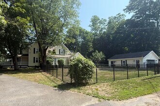 308 Ballston Ave in Saratoga Springs, NY - Building Photo - Building Photo