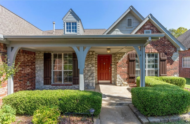 property at 11911 S Birch Ave