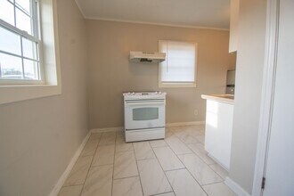 401 Eva Cir in Spring Lake, NC - Building Photo - Building Photo