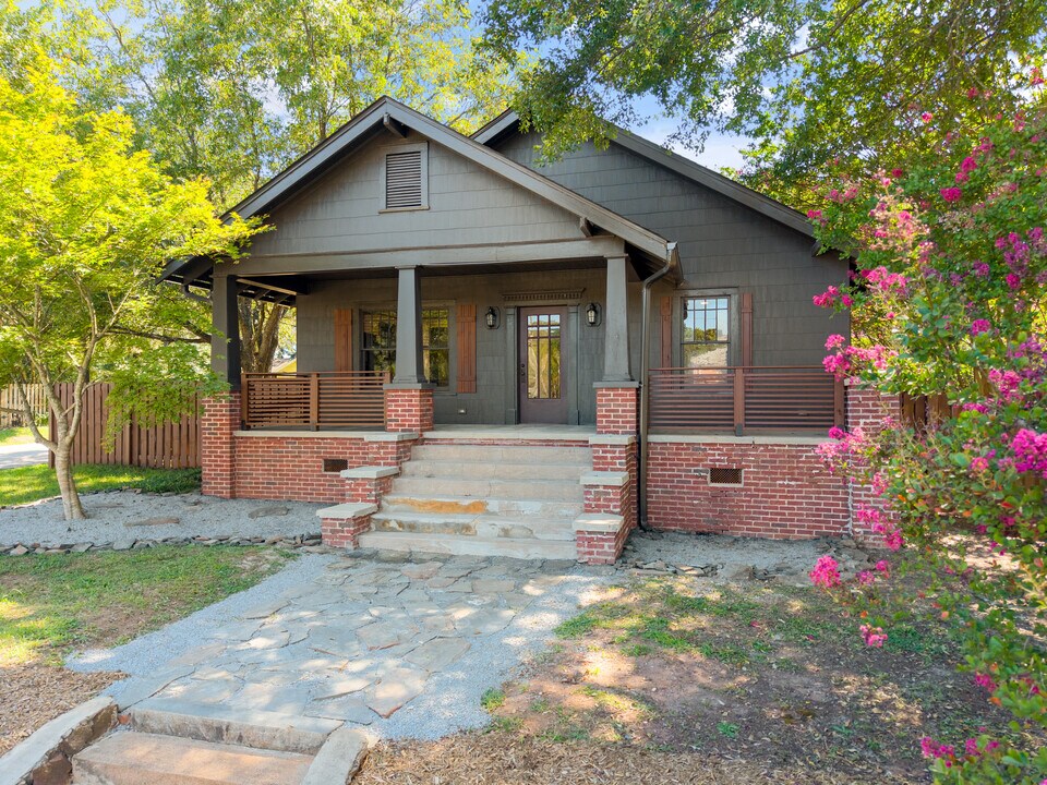 3101 Old Buncombe Rd in Greenville, SC - Building Photo