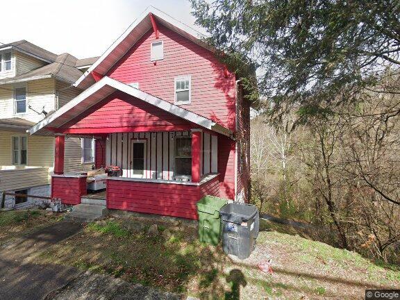 451 Pennsylvania Ave in Morgantown, WV - Building Photo
