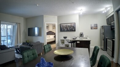 1238-1238 Windermere Way SW in Edmonton, AB - Building Photo - Building Photo